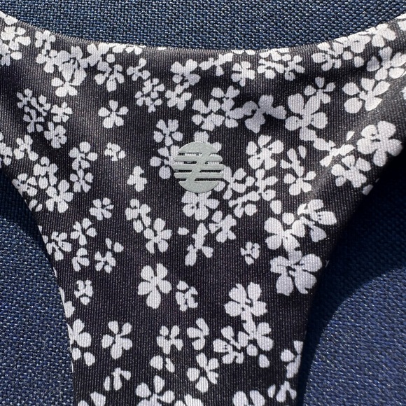 NWT Z by Zella Sports Bra - graphic floral pattern, Size S - Picture 6 of 11